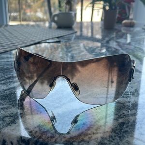 Authentic y2k-style Burberry sunglasses with authentic Burberry dust bag